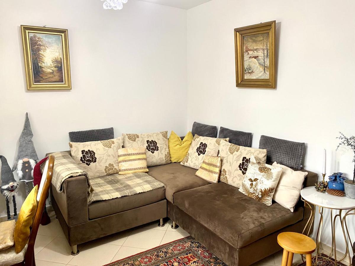 Apartament Durau Apartment *